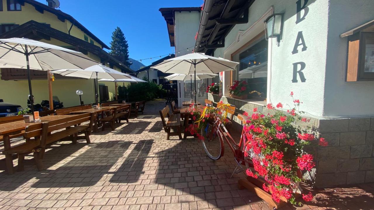 Casteluce Hotel Funivie Pinzolo Dış mekan fotoğraf