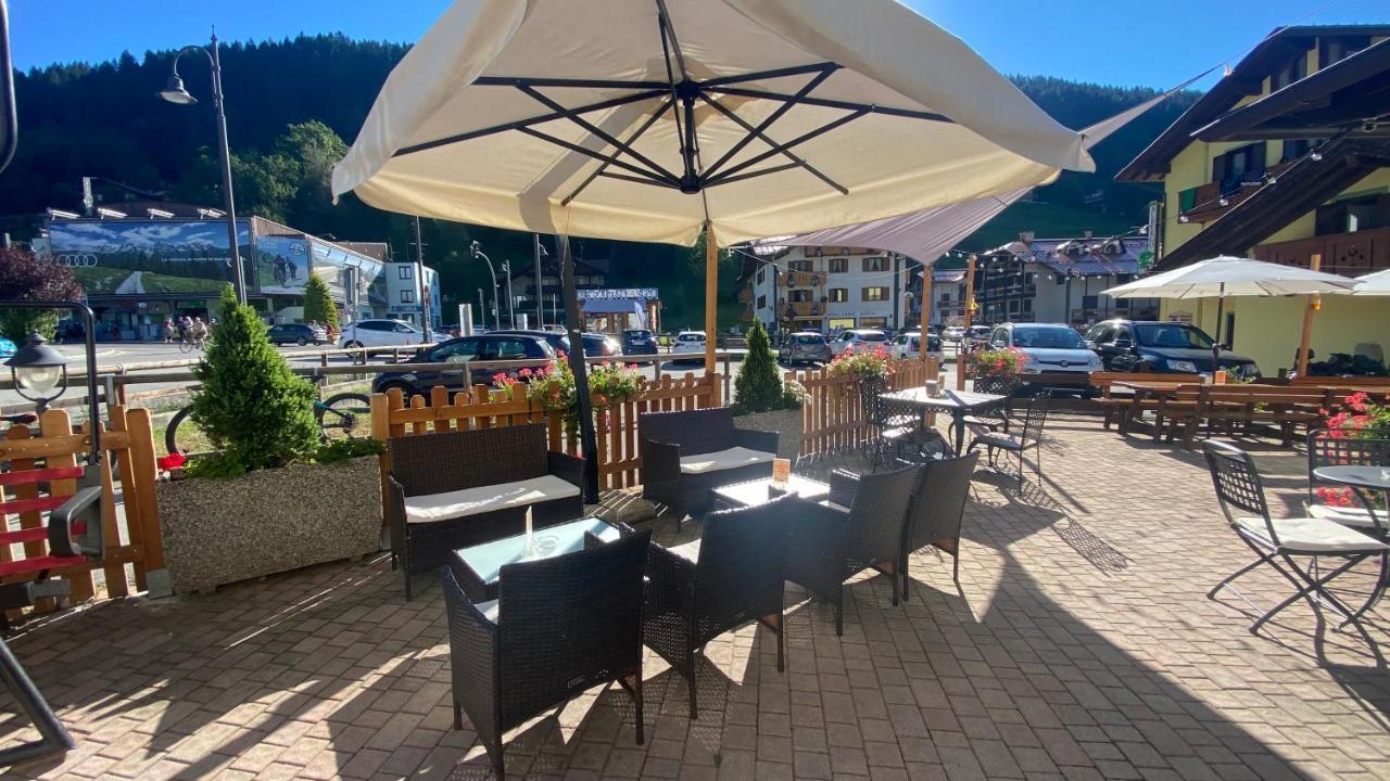 Casteluce Hotel Funivie Pinzolo Dış mekan fotoğraf