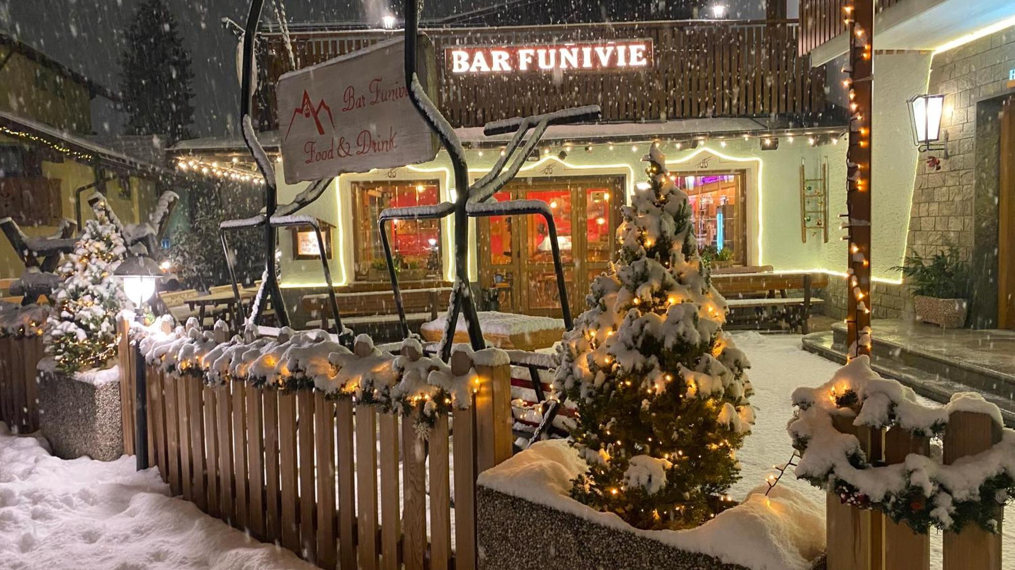 Casteluce Hotel Funivie Pinzolo Dış mekan fotoğraf