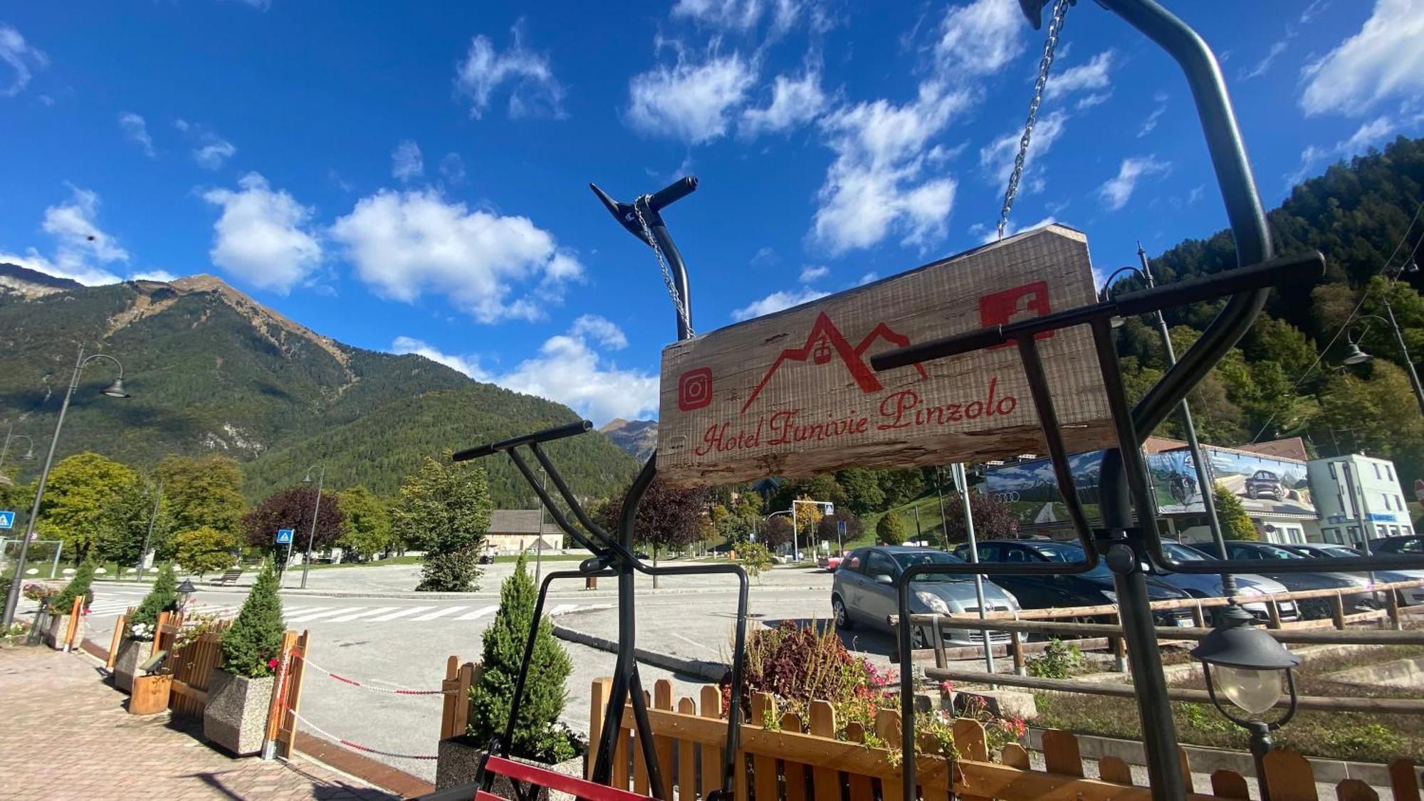 Casteluce Hotel Funivie Pinzolo Dış mekan fotoğraf