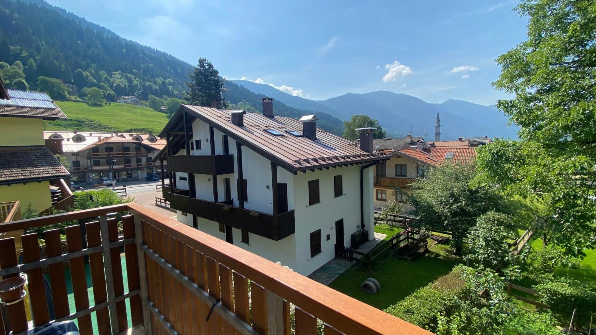 Casteluce Hotel Funivie Pinzolo Dış mekan fotoğraf