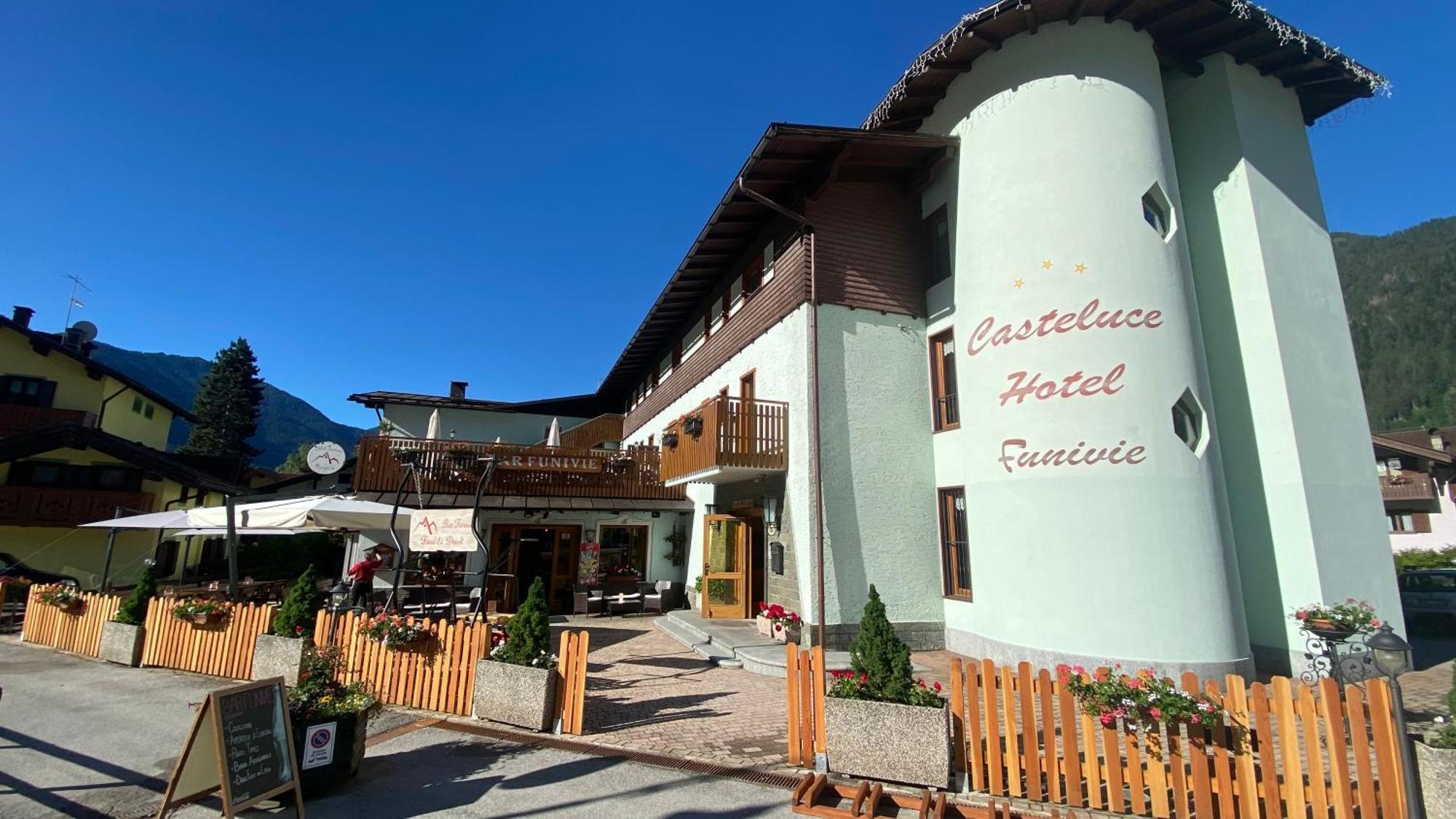 Casteluce Hotel Funivie Pinzolo Dış mekan fotoğraf