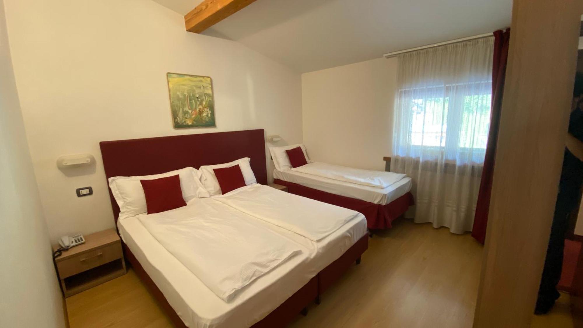 Casteluce Hotel Funivie Pinzolo Dış mekan fotoğraf