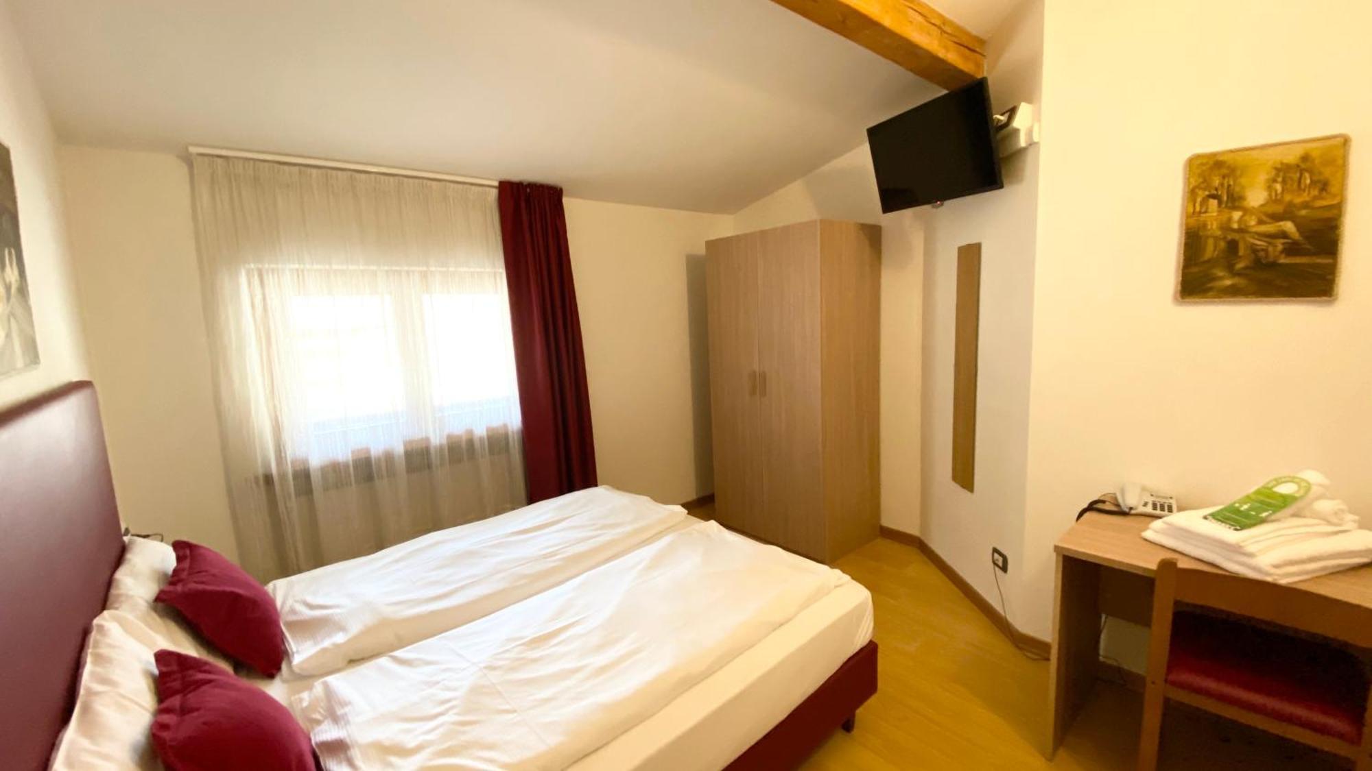Casteluce Hotel Funivie Pinzolo Dış mekan fotoğraf